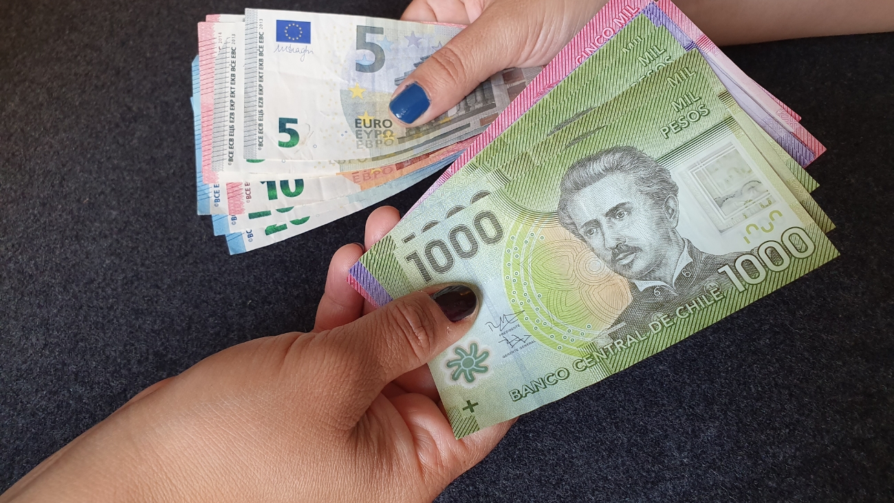 Precio del dólar en Chile hoy, 8 de agosto: tipo de cambio y valor en pesos chilenos